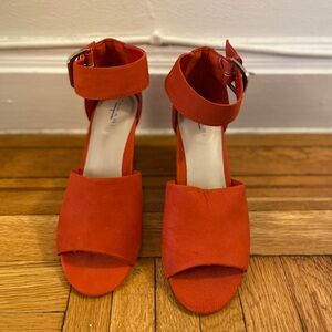 TAHARI Ankle Strap Block Heels